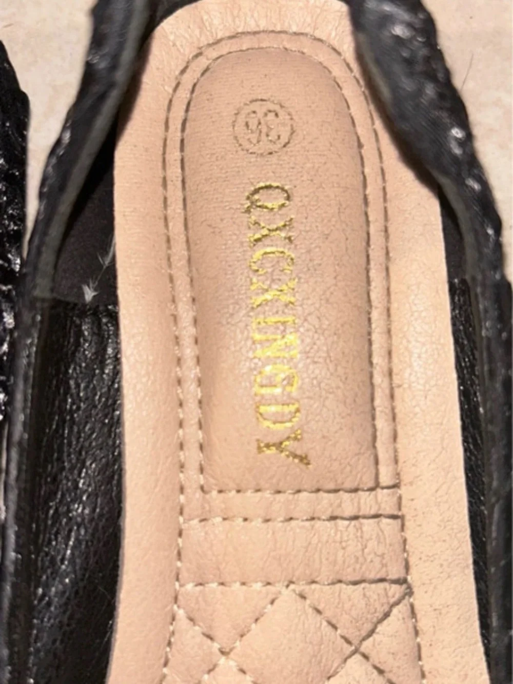 Sequin-Embellished Black Ballet Flats with Blue Sparkle